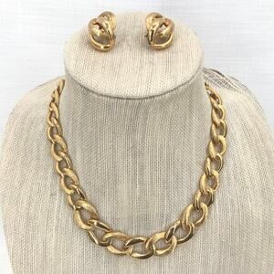Napier 2 Pc. VINTAGE Set Gold-Tone Plated Double Link Chain Necklace & Earrings